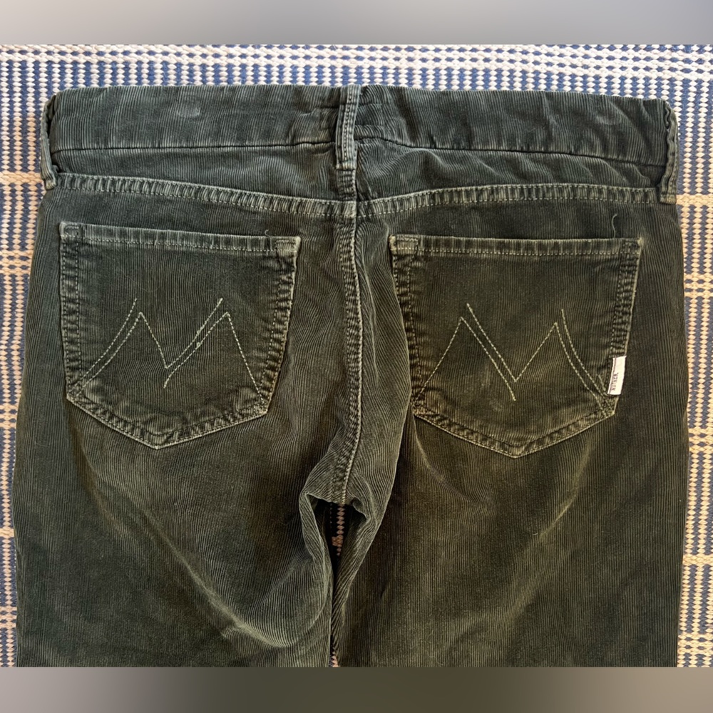 Mother the looker little bit country corduroy hunter green pants size 27